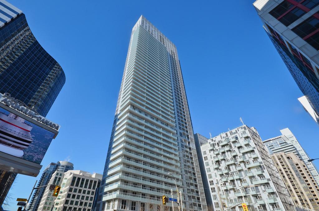 Atlas Suites - Cn Tower & Convention Centre Toronto Værelse billede
