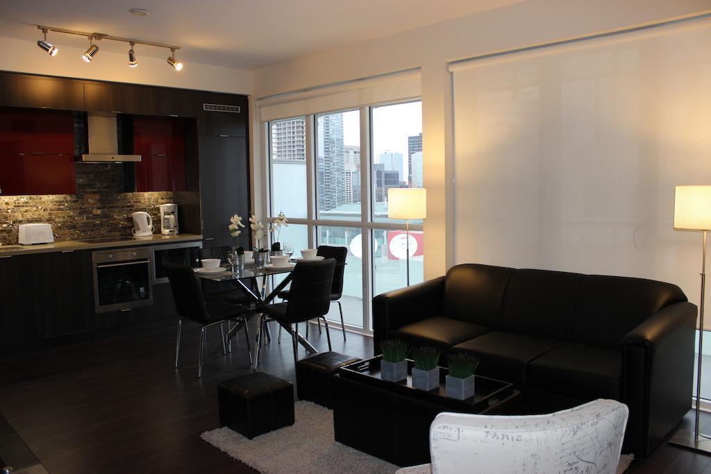 Atlas Suites - Cn Tower & Convention Centre Toronto Værelse billede